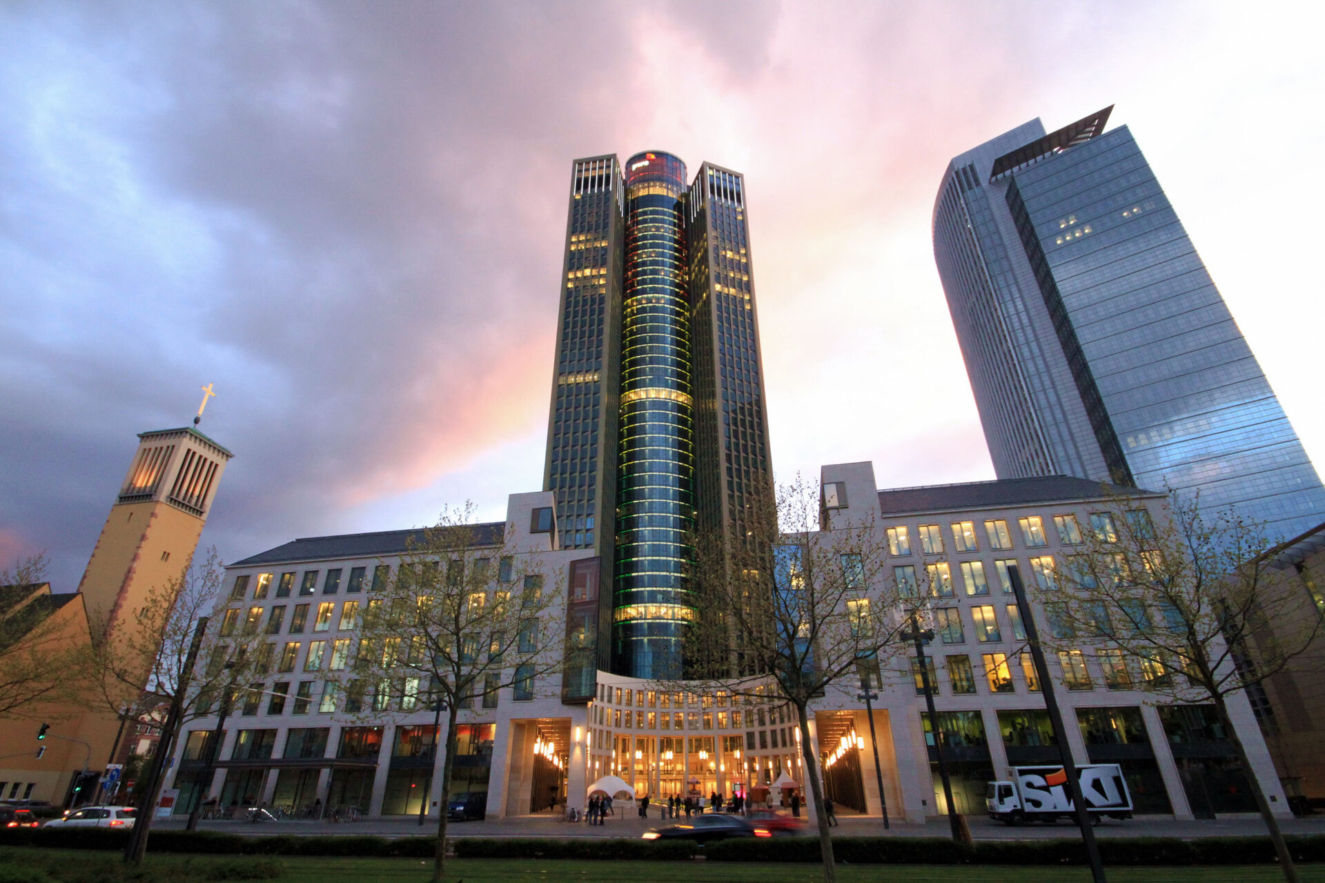 Frankfurt Hau den Tower Luminale CAImmo MarkusDiekow
