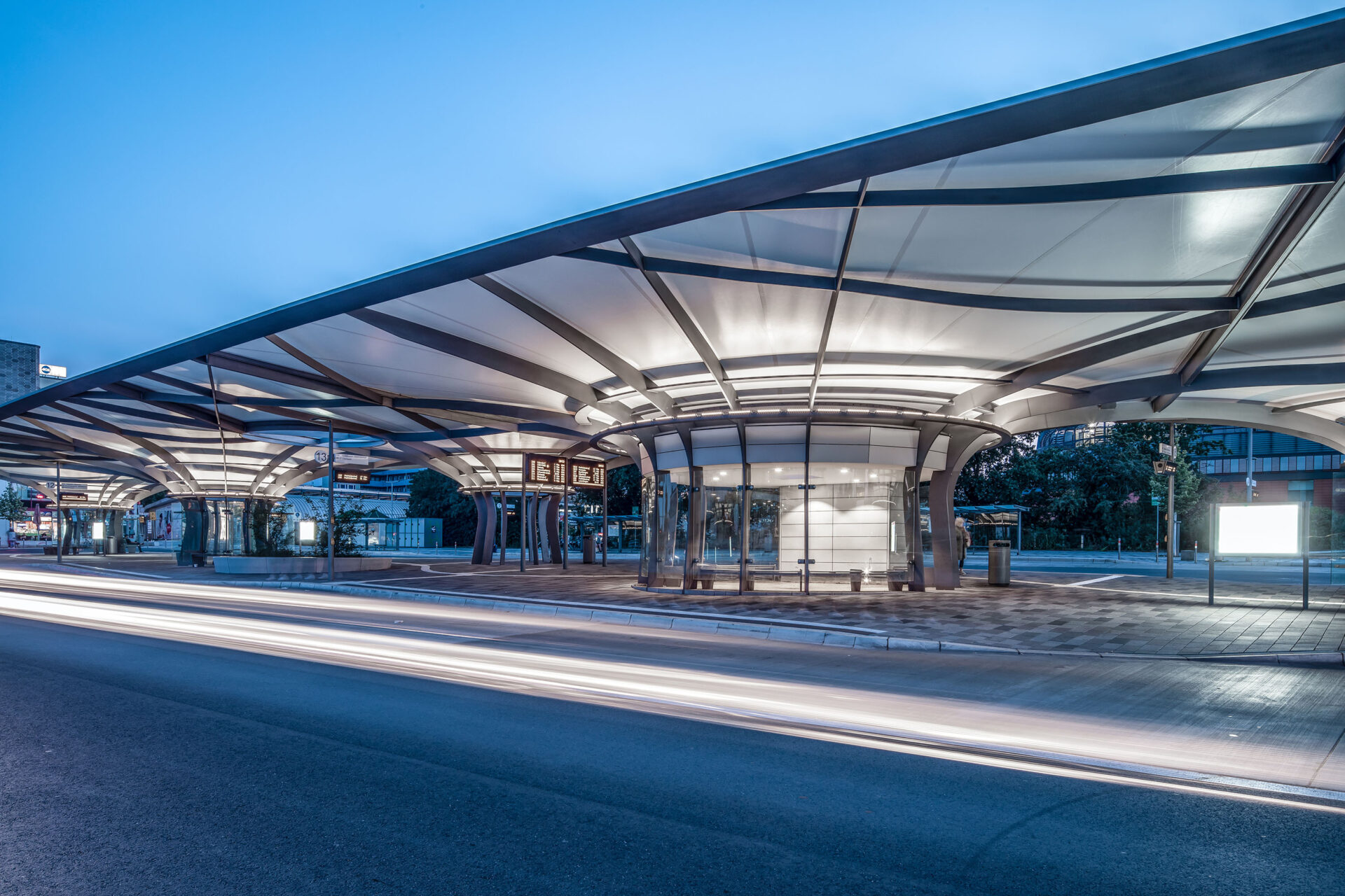 Leverkusen ZOB Wiesdorf Insta