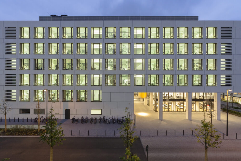 UKK CECAD Juergen Schmidt scaled jpg