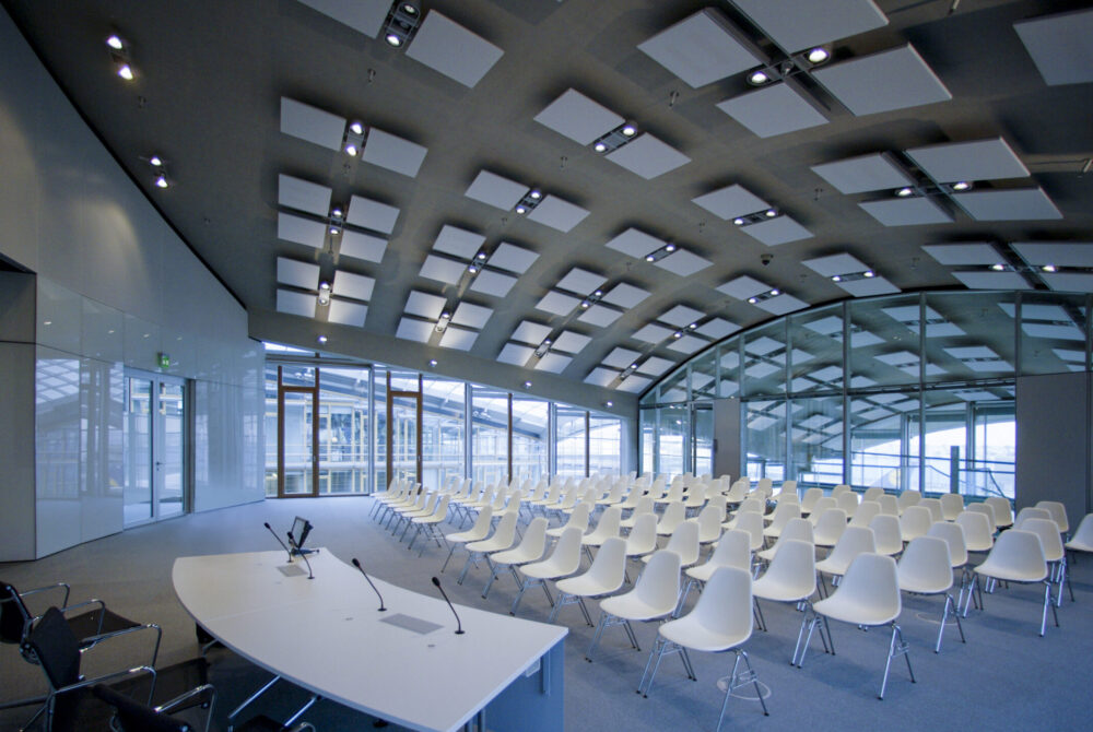 Lufthansa Aviation Center scaled jpg