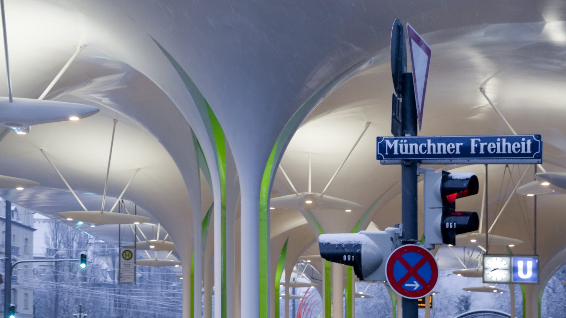 DMF Dach Muenchner Freiheit scaled jpg